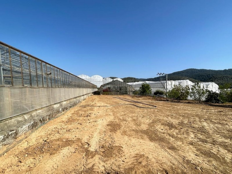 Alanya Yeşilöz'de Satılık Tarla İçersinde 2 katlı Villa