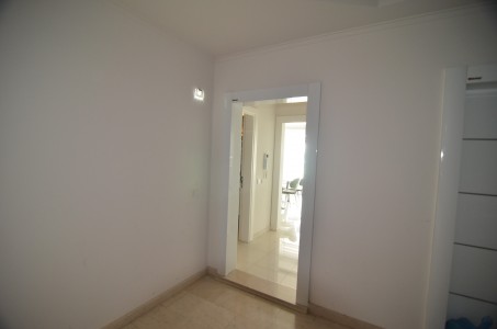 Alanya Kestel'de Site İçersinde Eşyalı 1+1 Daire