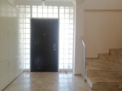 Alanya Oba Mahallesinde Havuzlu Kiralık 3+1 Villa