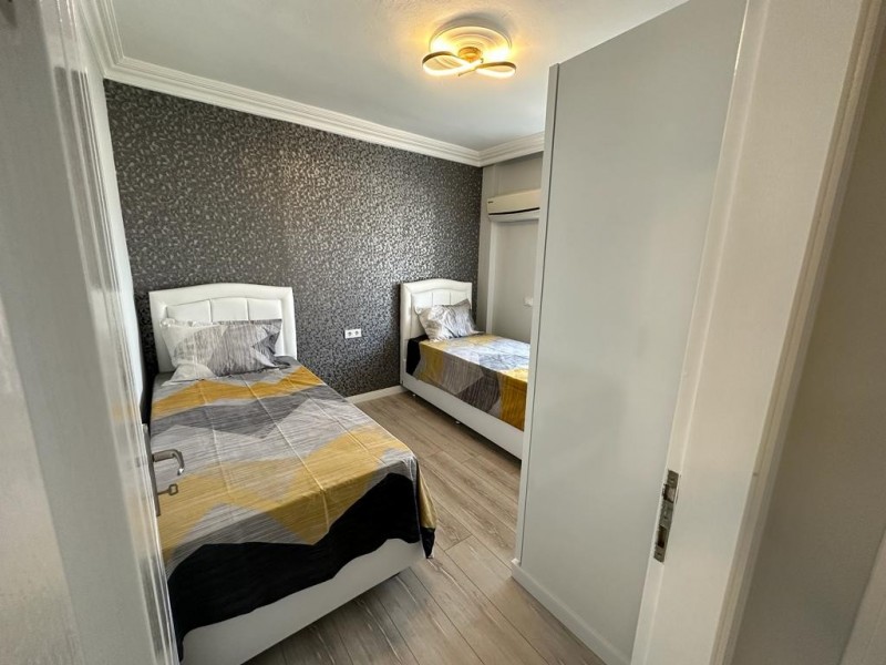 Alanya Oba  Mahallesinde  Satılık 2+1 Daire