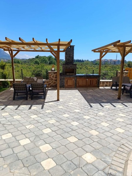 Alanya  Oba Mahallesinde Site İçersinde 2+1 Kiralık  Daire