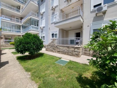 Alanya Cikcilli Mahallesinde Satılık Havuzlu  1+1 Daire