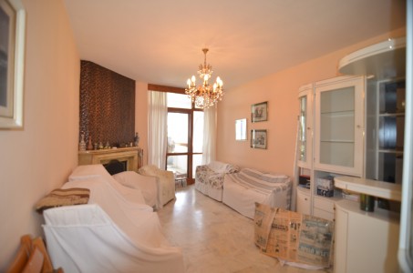 Alanya Türkler Mahallesi  Denize Sıfır Kiralık 3+1 Villa